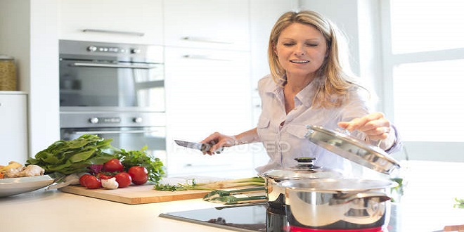 Lizzie Fit’s Favorite Healthy Cooking Tools